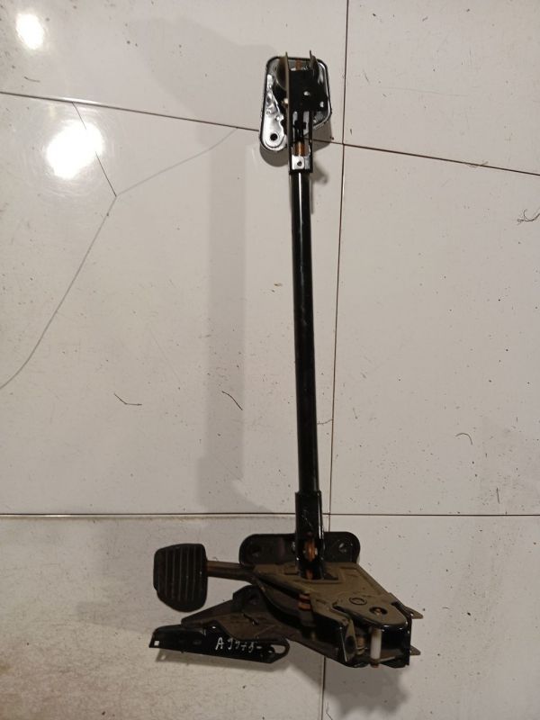 8200725785 Renault Espace 2009 Pedal work, Brake pedal, Pedal bracket, Clutch pedal