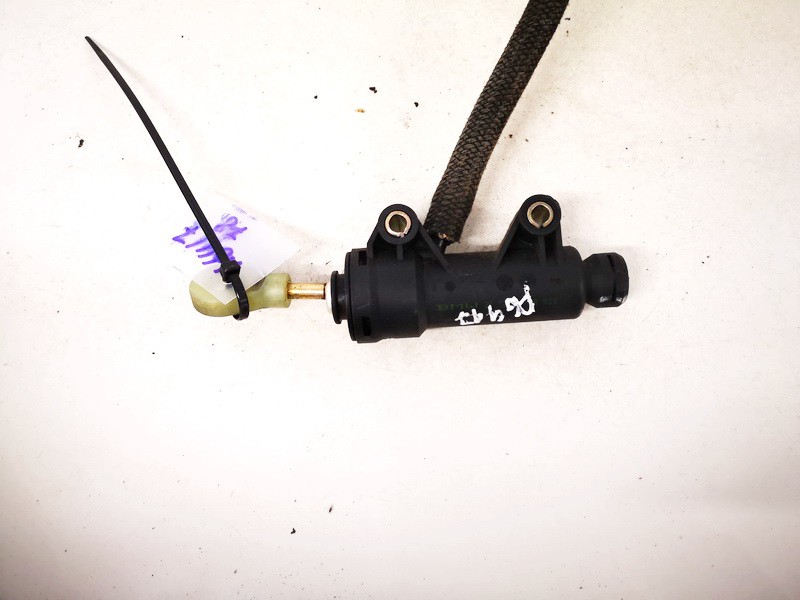 21526758822 BMW 3-Series 2003 Master clutch cylinder