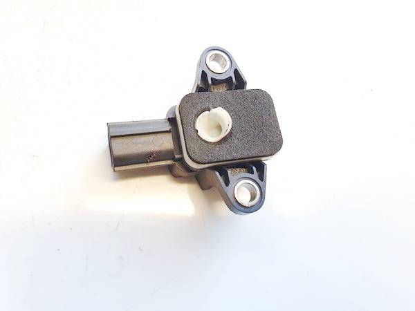 8P0955557 Volkswagen Touran 2004 Srs Airbag crash sensor - Thumbnail 3