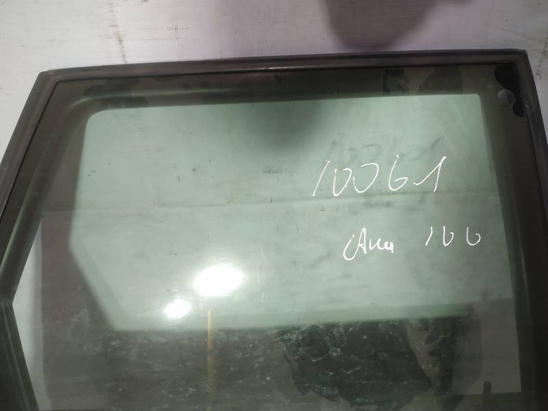 AS2 Audi 100 1994 LUNA TRASERA DERECHA,
Luna de la puerta trasera - ABAJO A LA DERECHA