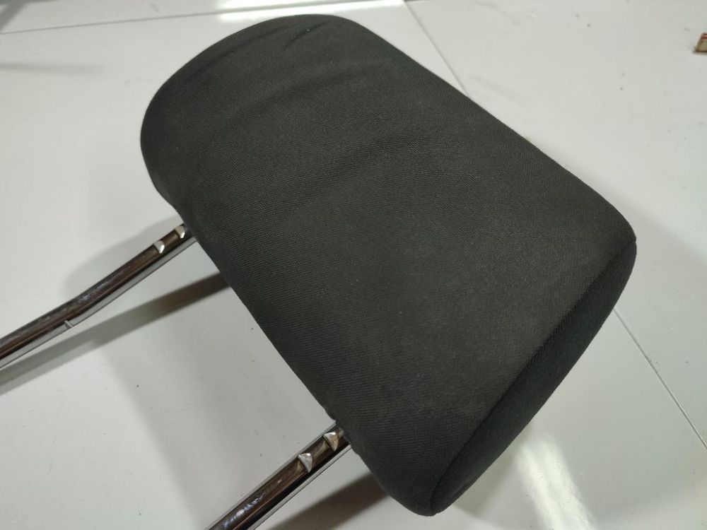 Audi A3 2004 Zagłówek fotela - Thumbnail 2