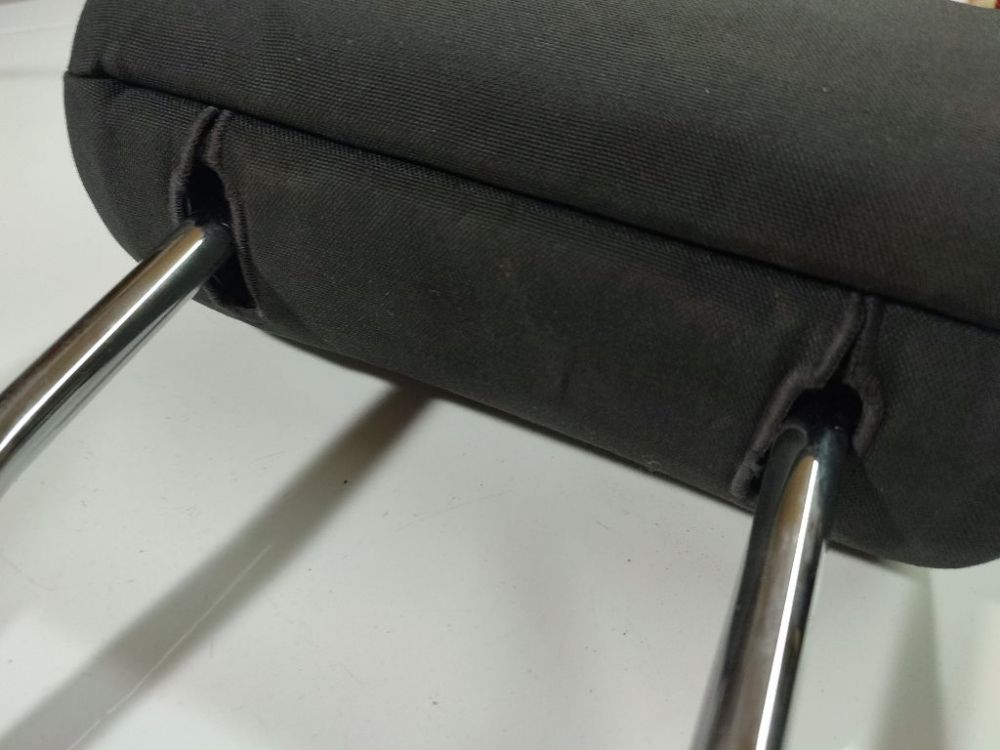 Audi A3 2004 Zagłówek fotela - Thumbnail 3