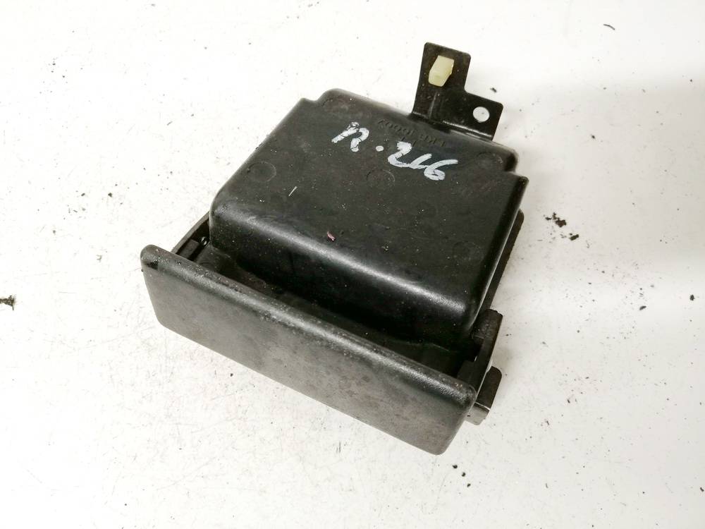 FKB10007 Rover 200-Series 1997 Center Console Ashtray (Ash Tray)