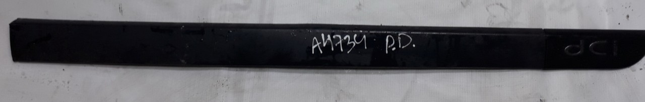 8200136734 Renault Scenic 2004 Molding door - FRONT RIGHT