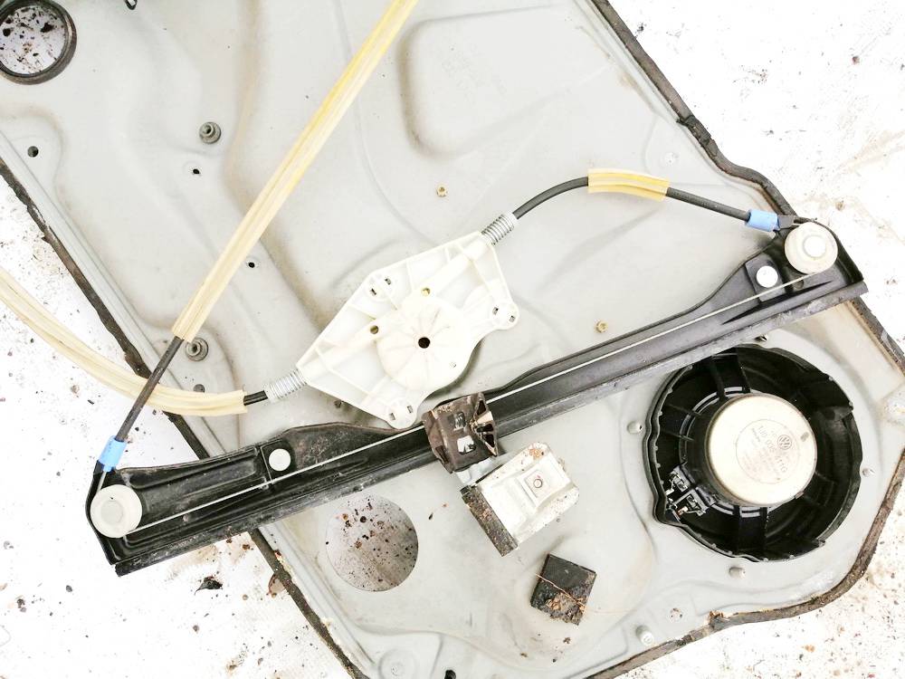 102922 Volkswagen Bora 2001 Door winder mechanism (Window Regulator) - FRONT LEFT