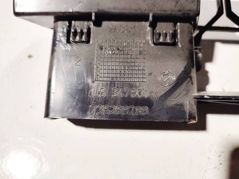 LS347801 Fiat Stilo 2003 Salona gaisa restes - Thumbnail 2