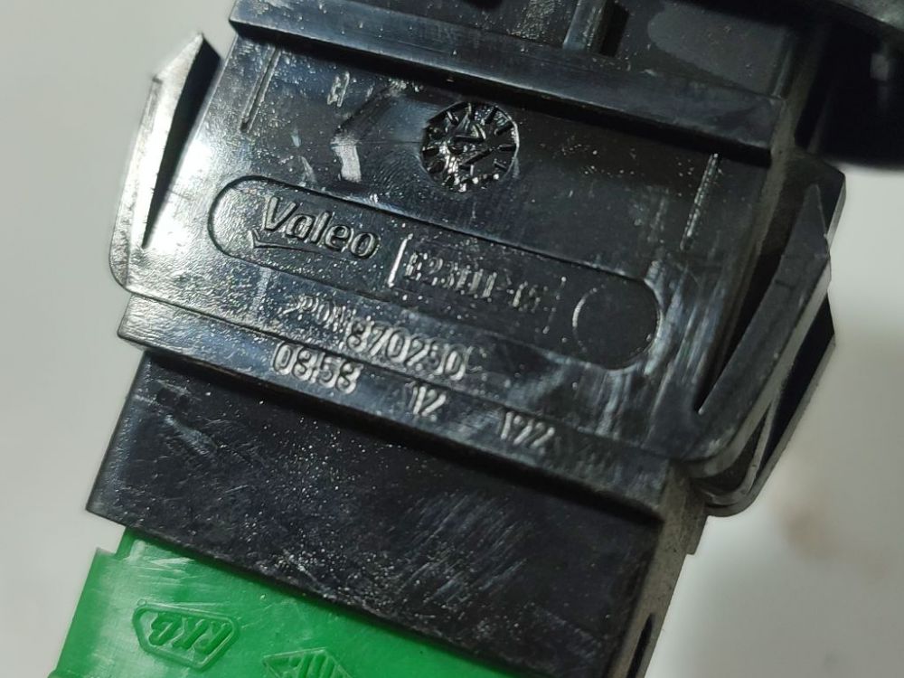 P0M870290 Dacia Logan 2012 Oven lukitusnuppi - Thumbnail 4