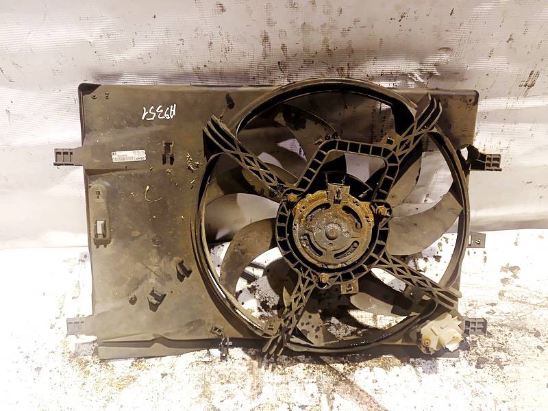 55.704.030 Opel Corsa 2008 Difuzorius (radiatoriaus ventiliatorius)