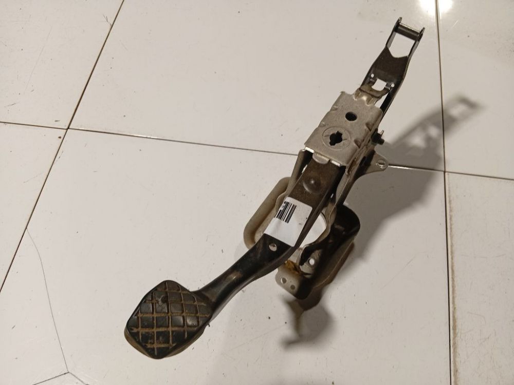 1K1721057N Skoda Octavia 2004 Pedal work, Brake pedal, Pedal bracket, Clutch pedal