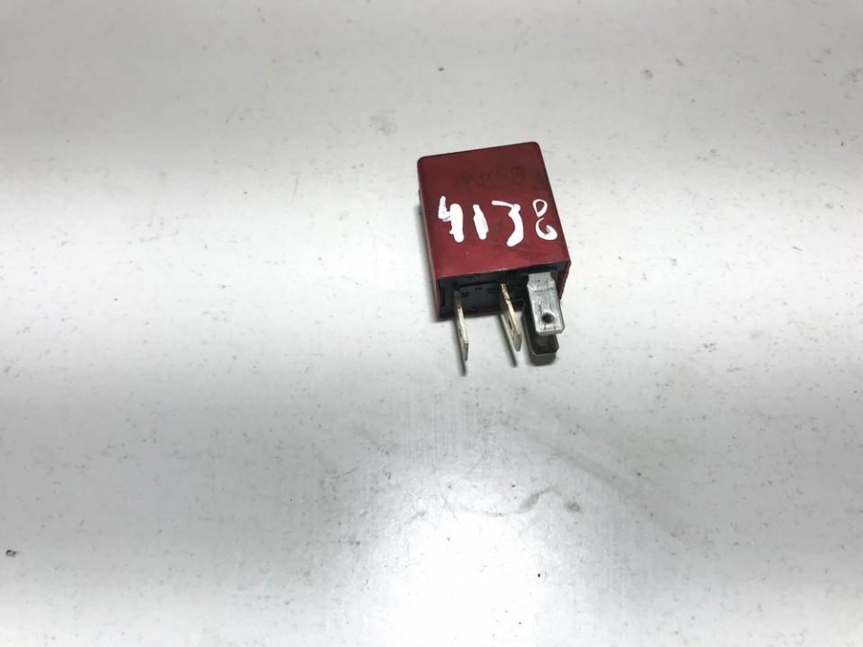 46520412 Alfa-Romeo 156 2001 Relejs