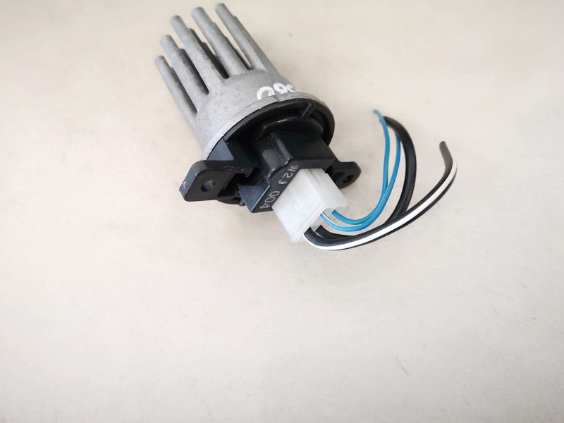 Mazda RX-8 2007 Lämmittimen vastus - Thumbnail 3