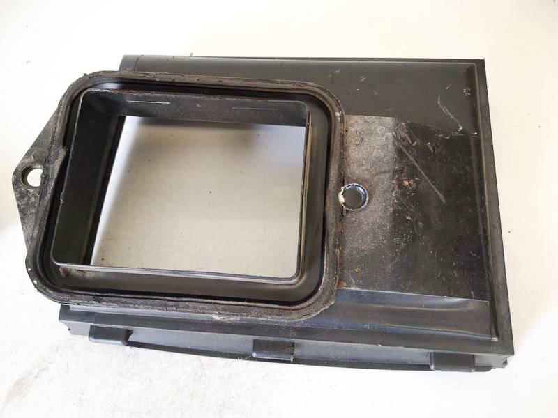 1J1819640B Volkswagen Golf 2001 Other holders