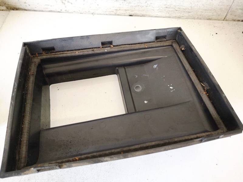 1J1819640B Volkswagen Golf 2001 Inne uchwyty - Thumbnail 2