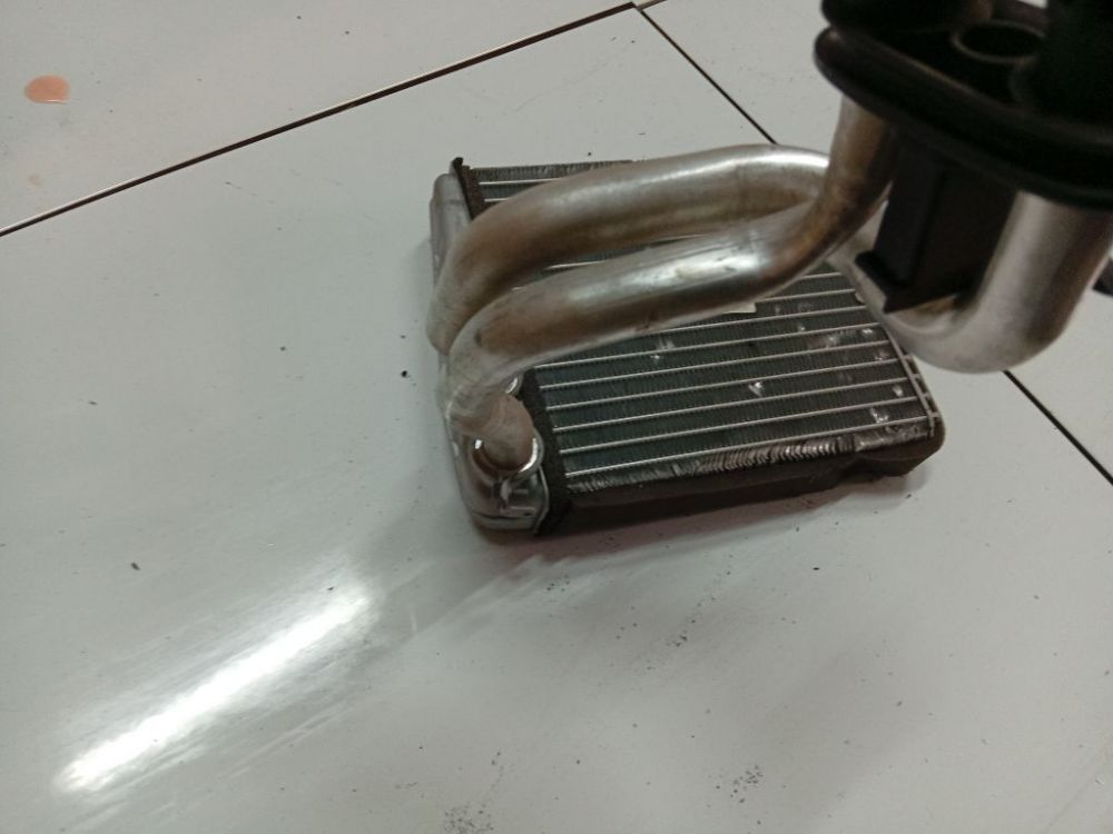 Skoda Octavia 2008 Salono peciuko radiatorius - Thumbnail 2