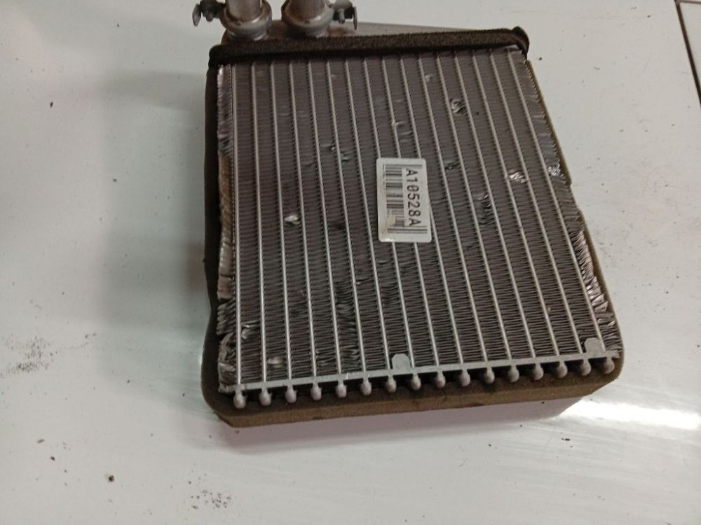 Skoda Octavia 2008 Salono peciuko radiatorius - Thumbnail 4