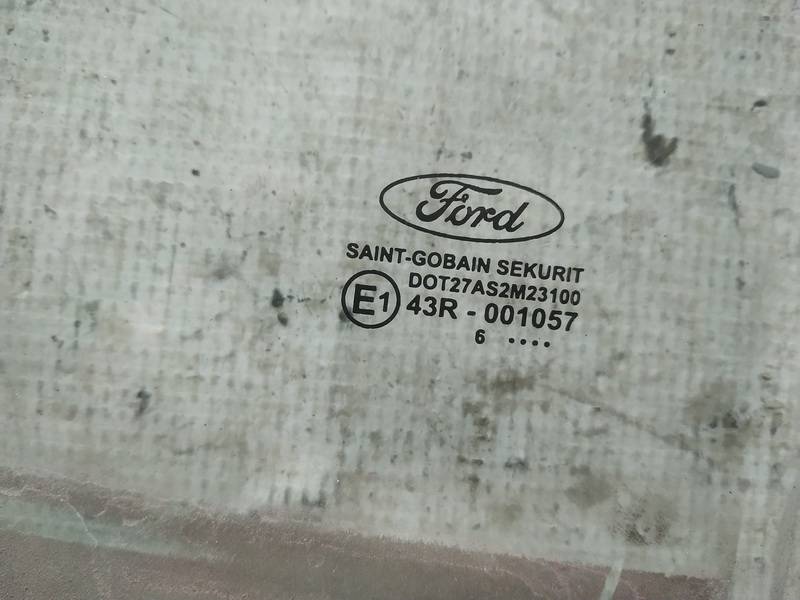 AS2 Ford Focus 2006 Oven lasi - TAKANA OIKEALLA - Thumbnail 2