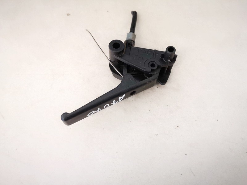 Audi 100 1991 Hood Release Handle - Thumbnail 3