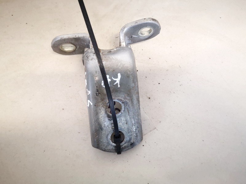 Toyota Corolla 2003 Door Hinge - FRONT - Thumbnail 3