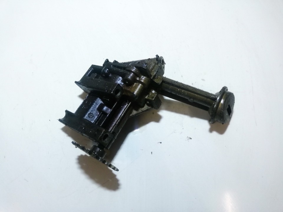 7700600532 Renault Scenic 2004 Oil pump