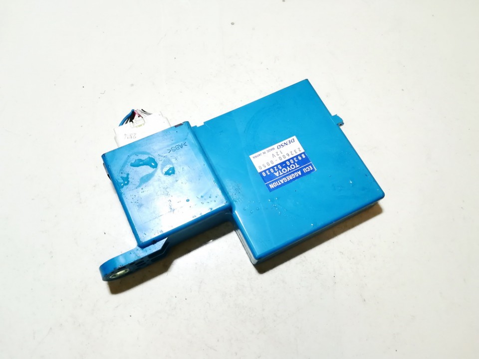 8930052030 Toyota Yaris 2011 Other computers - Thumbnail 2