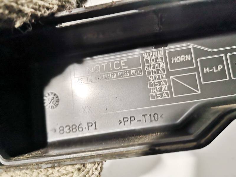 8386P1 Toyota Corolla Verso 2006 Skrzynka bezpieczników - Thumbnail 3