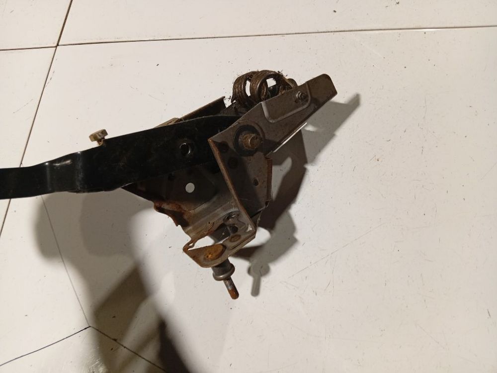 Mazda 6 2003 Bremžu pedālis - Thumbnail 4