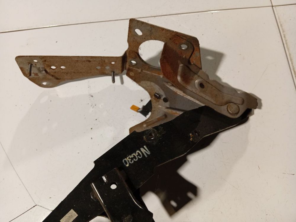 Mazda 5 2008 Pedal work, Brake pedal, Pedal bracket, Clutch pedal - Thumbnail 4