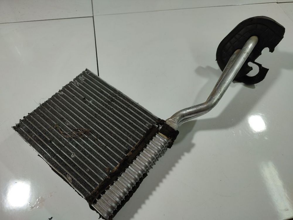 Volvo V50 2005 Salona sildītāja radiators