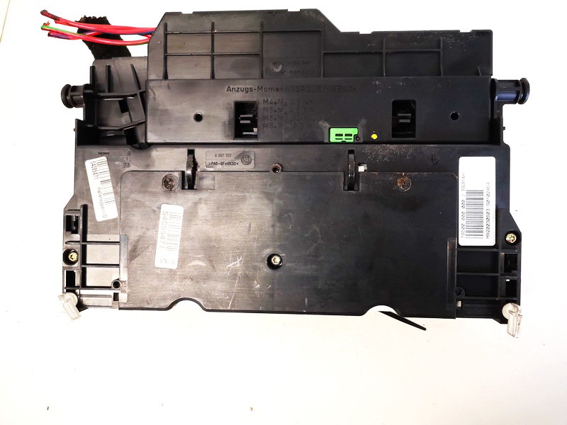 8364540 BMW 3-Series 2003 Fuse box - Thumbnail 3