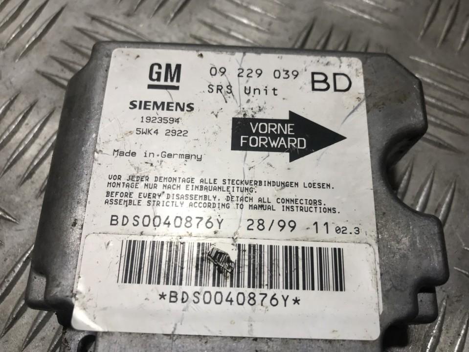 09229039 Opel Vectra 1998 Airbag crash sensors module - Thumbnail 2