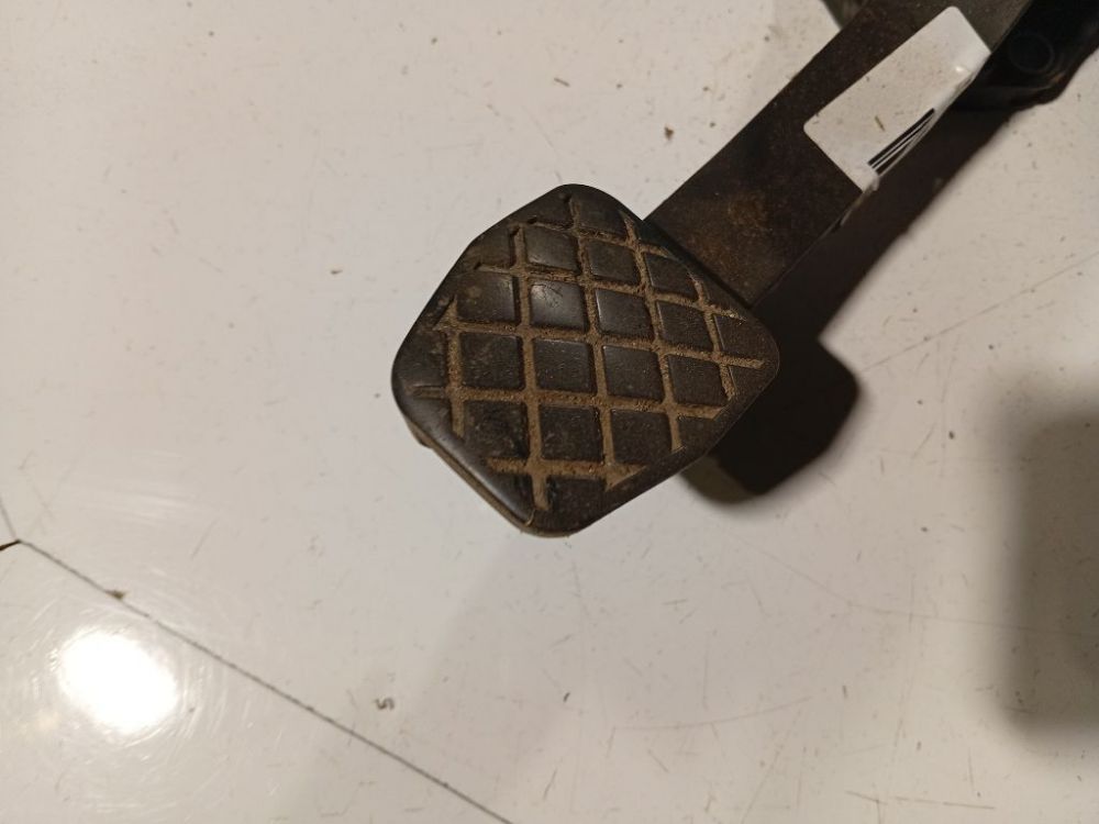 1K1721059BD Skoda Octavia 2004 Clutch pedal - Thumbnail 2