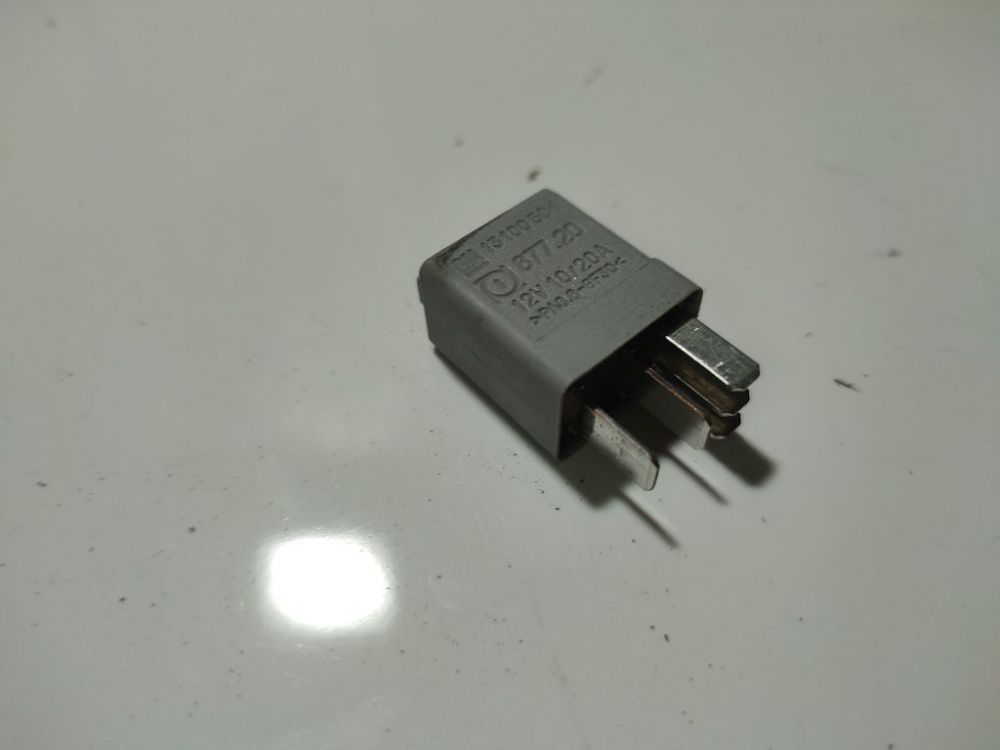 13100504 Opel Astra 2005 Relay module - Thumbnail 3