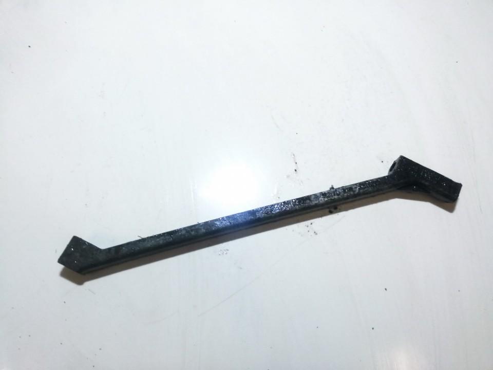 8200122051 Renault Scenic 2004 Engine Mount Bracket and Gearbox Mount Bracket