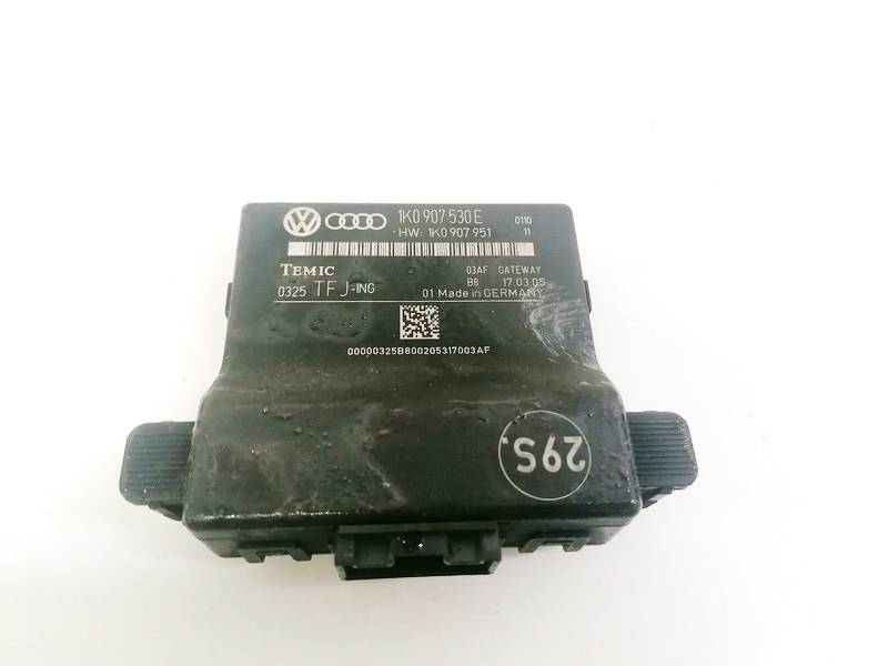 1K0907530E Volkswagen Golf 2007 Door control relay (DOOR CONTROL UNIT MODULE ECU )