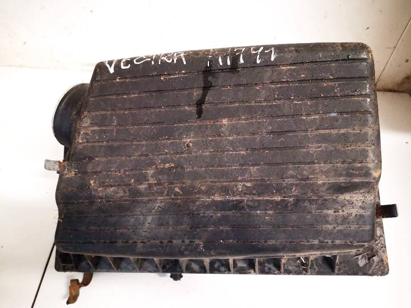 90499599 Opel Vectra 1996 Air filter box