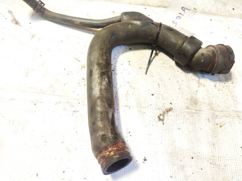 Audi A4 1997 Ūdens šļūtene - Thumbnail 2