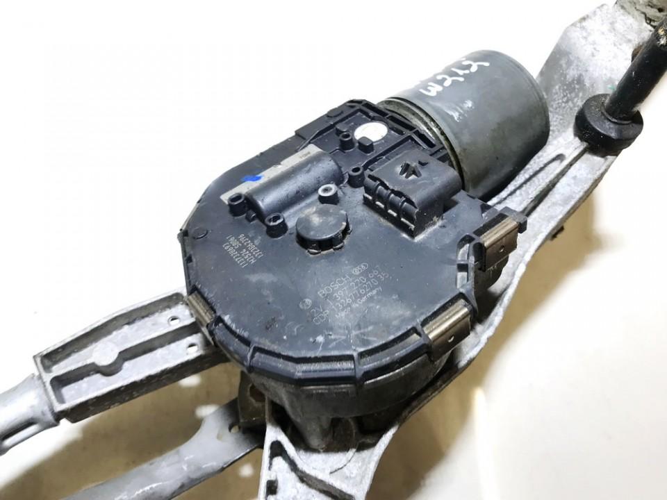 1397220667 Mercedes-Benz C-CLASS 2014 Tuulilasin pyyhkimen moottori - EDESSÄ