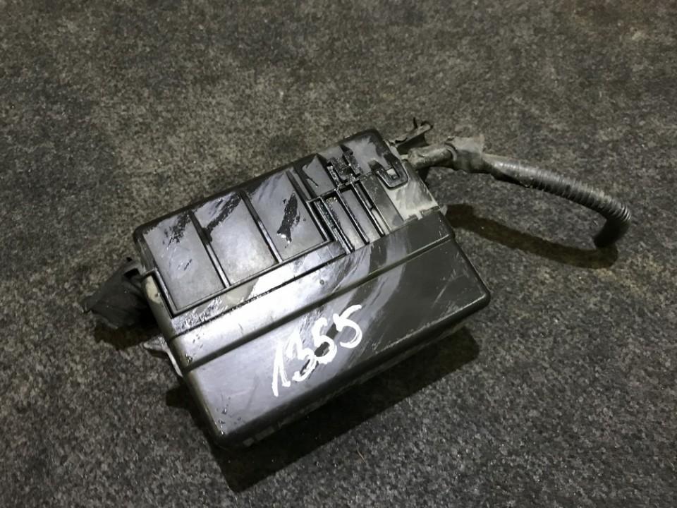 243825J005 Renault Espace 2005 Fuse box