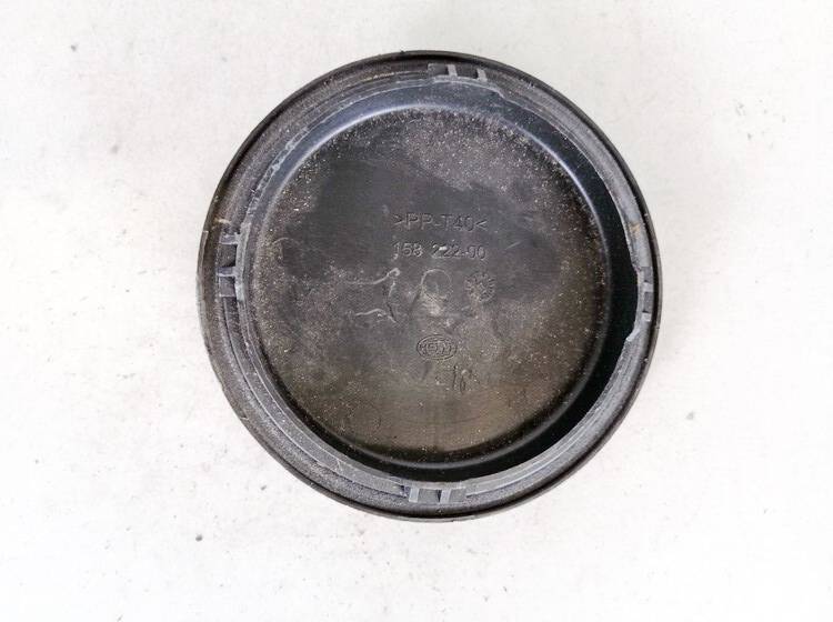 15822200 Volkswagen Crafter 2007 Headlight bulb dust cover cap - FRONT
