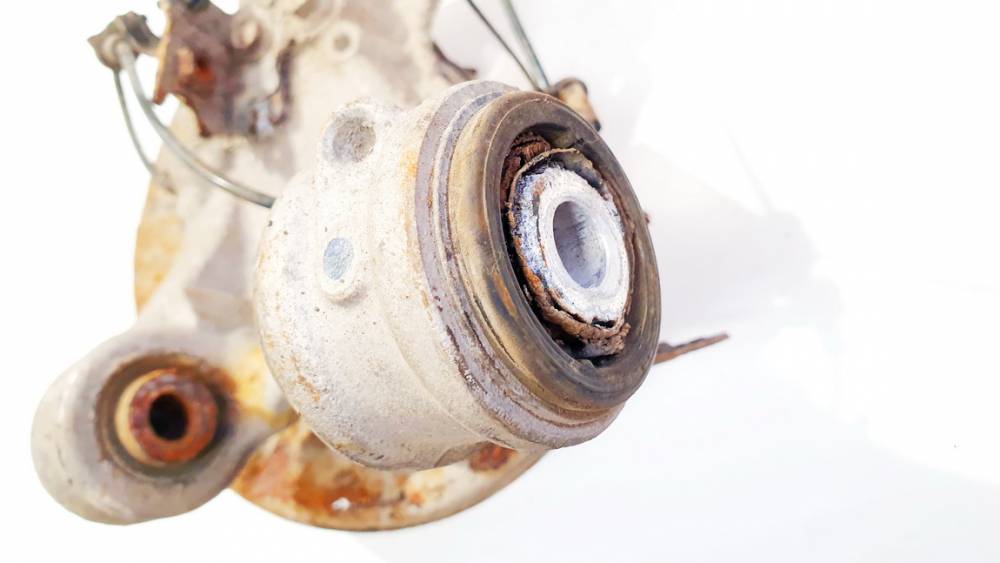 Honda Civic 2006 Moyeu Support arriere droite - Thumbnail 3