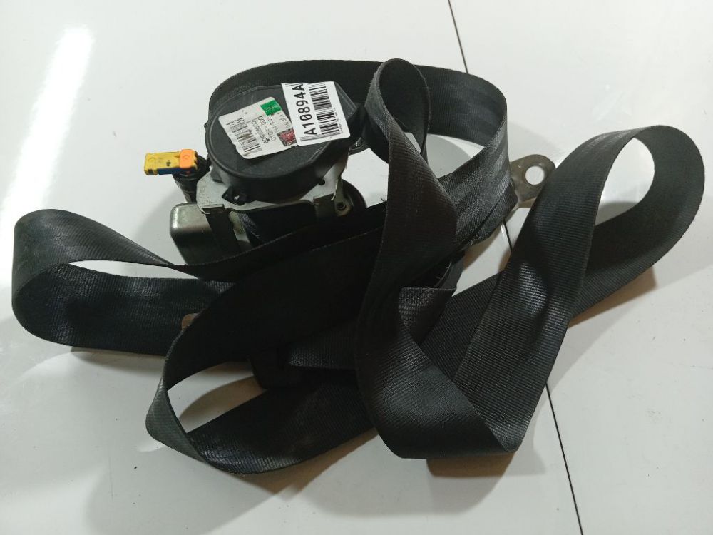 609628600 Volkswagen Golf 2008 Saugos dirzas P.D.