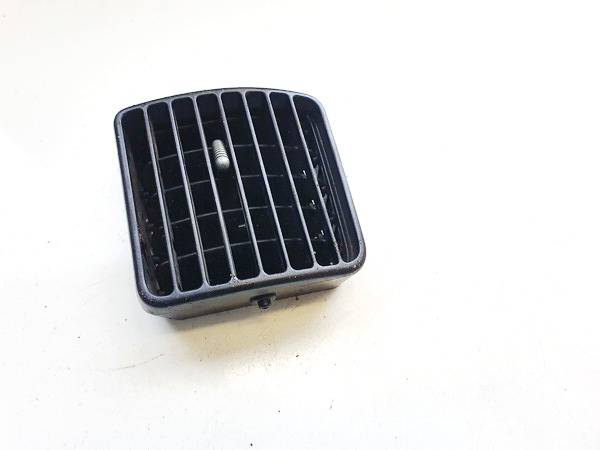 Mitsubishi Space Star 2003 Wloty powietrza do kabiny