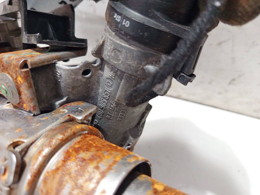 4B0905851D Volkswagen Polo 2007 Ignition Barrels (Ignition Switch) - Thumbnail 3