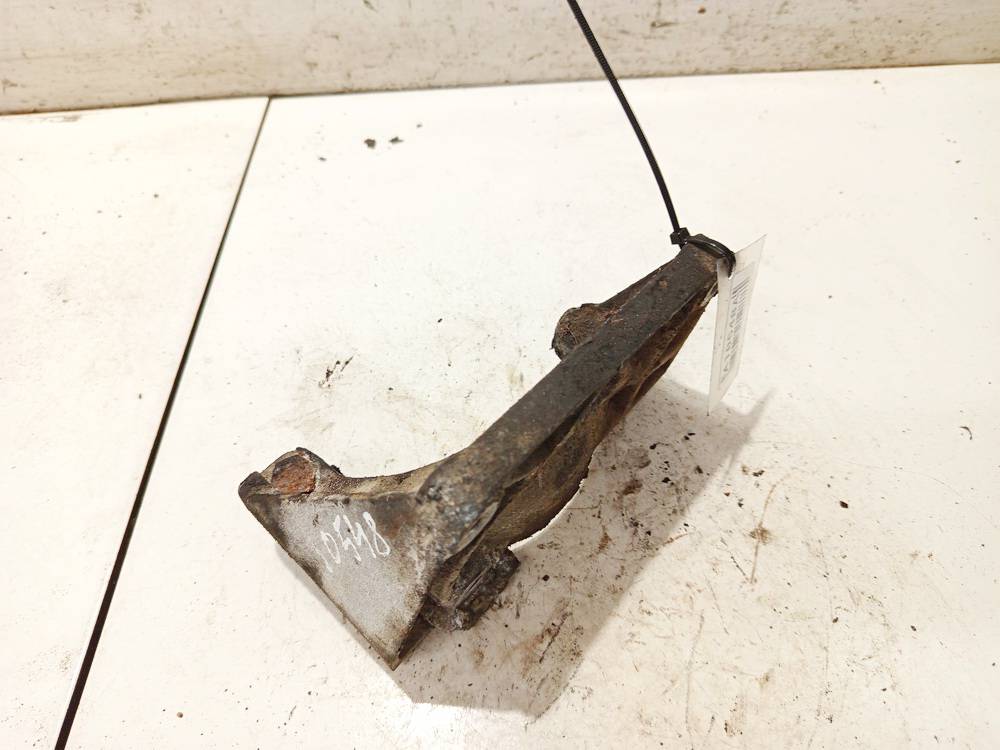 Audi A6 1996 Variklio kronsteinas ir Greiciu dezes kronsteinas - Thumbnail 2