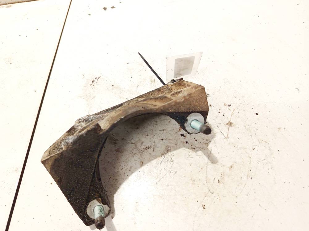 Audi A6 1996 Variklio kronsteinas ir Greiciu dezes kronsteinas - Thumbnail 3