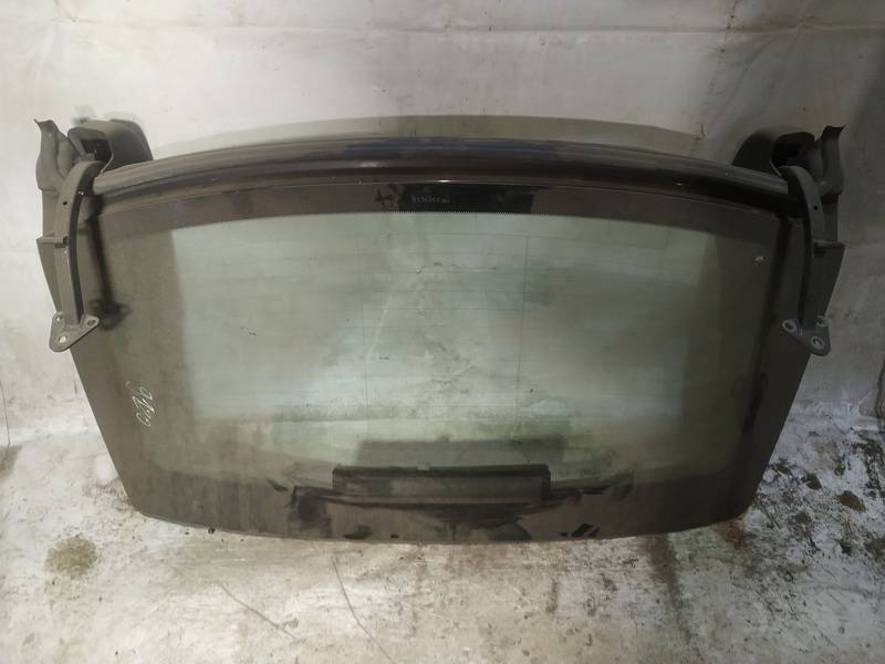 Skoda Superb 2010 Stiklas G.