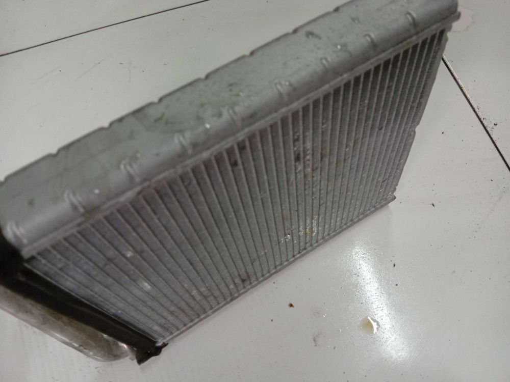 Toyota Auris 2007 Lämmityslaitteen kenno - Thumbnail 4