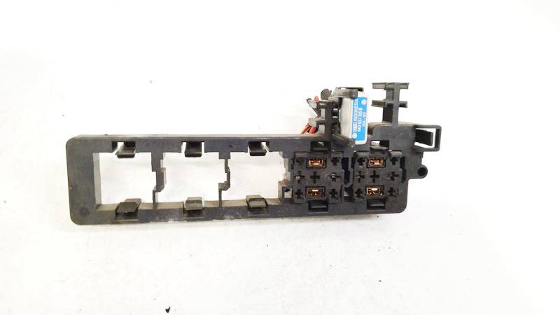 1K1937503 Volkswagen Passat 2005 Saugikliu deze