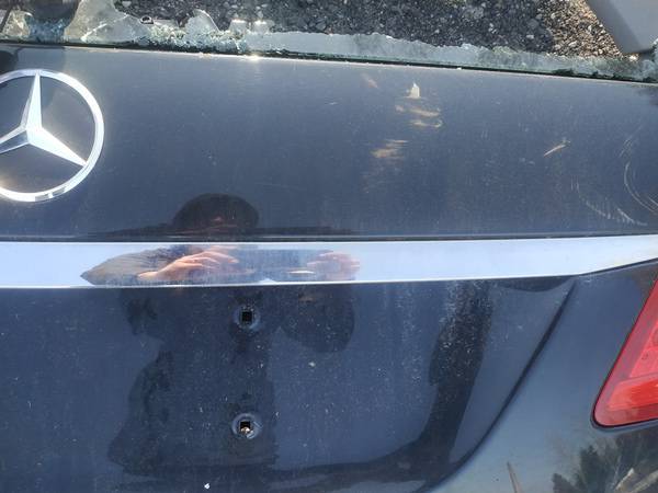 Mercedes-Benz E-CLASS 2010 Door handle tailgate boot trim strip cover - REAR - Thumbnail 3