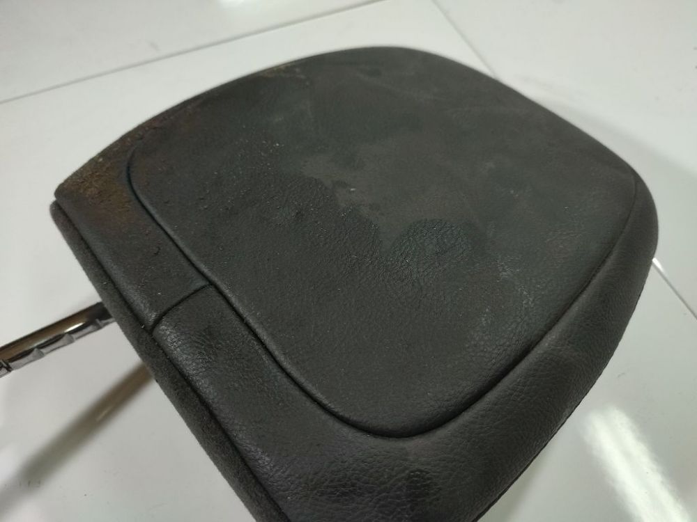 Jeep Renegade 2023 Seat headrest - Thumbnail 2